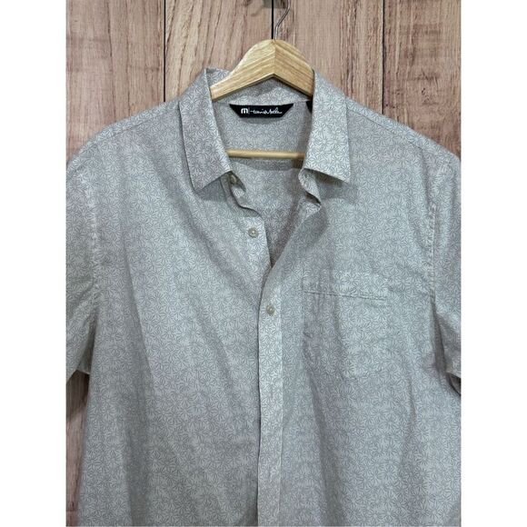 Travis Mathew Button Up Shirt Mens Medium white BlueCasual Stretch Lightweight G - Picture 5 of 9